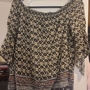 Express 3/4 Sleeve Peasant Top